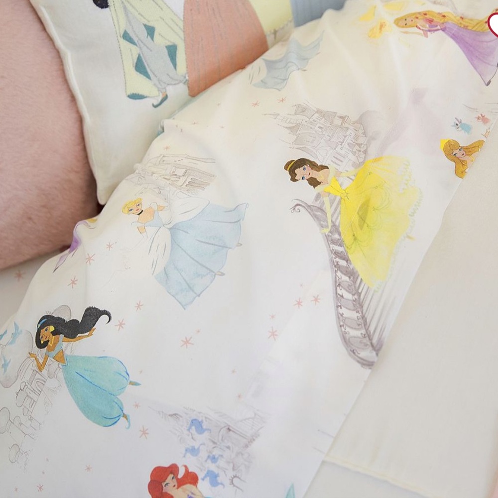 PB Kids Organic Disney Princess Sheet Set - Picture 2 of 3